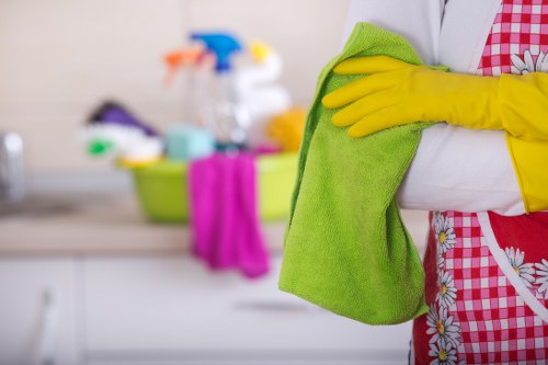 End of tenancy cleaner in Westminster preparing a property for new tenants